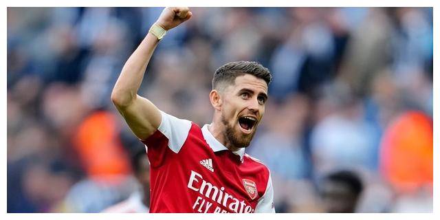 yy易游娱乐关于拉齐奥迎欧冠关键赛，关键时刻更衣室发声，悬念犹存，年轻球员得到机会的信息